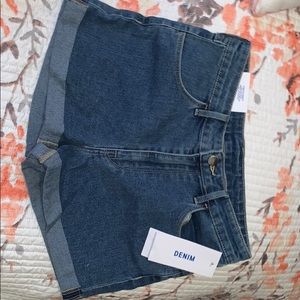H&M denim shorts